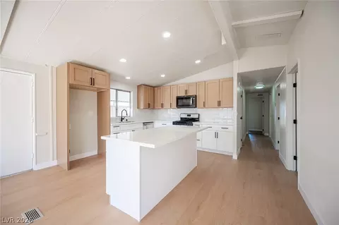 3414 Isle Royale Dr, Las Vegas, NV 89122