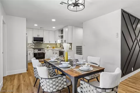2640 Heritage Ct, Las Vegas, NV 89121