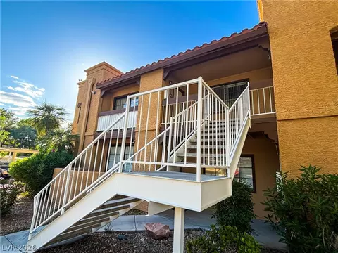 5158 S Jones Blvd #201, Las Vegas, NV 89118