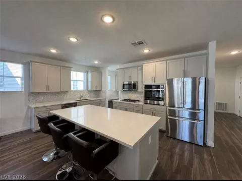 2555 Hampton Rd #4205, Henderson, NV 89052