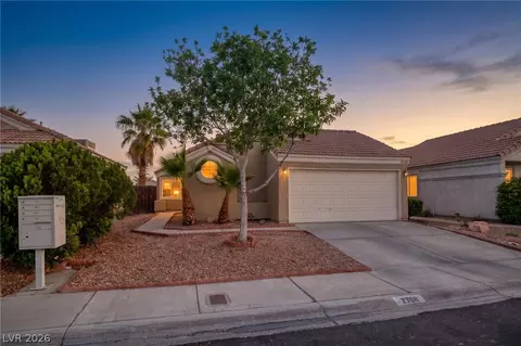 2708 Ironside Dr, Las Vegas, NV 89108