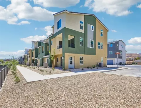 5806 Kips Bay St, Las Vegas, NV 89148