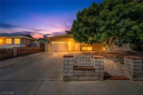 4442 El Cebra Way, Las Vegas, NV 89121