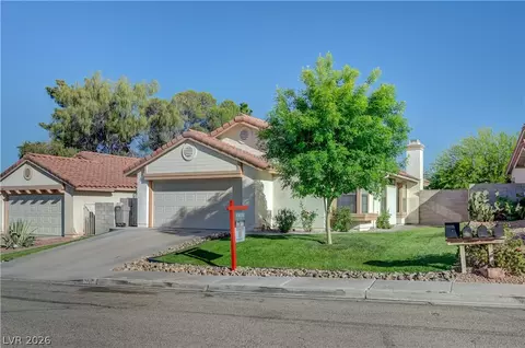 717 Whispering Palms Dr, Las Vegas, NV 89123
