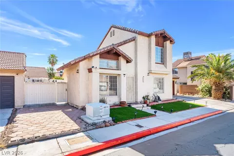 2732 Sweet Basil Dr, Las Vegas, NV 89142