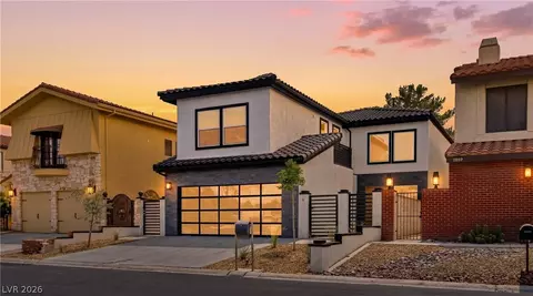 2861 Queens Courtyard Dr, Las Vegas, NV 89109