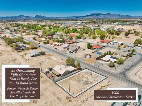 3900 Mount Charleston Dr, Pahrump, NV 89048