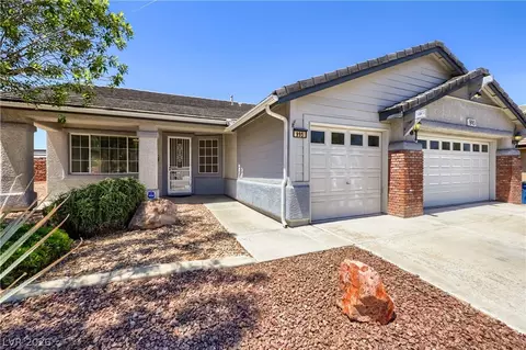 995 Courtney Valley St, Henderson, NV 89052
