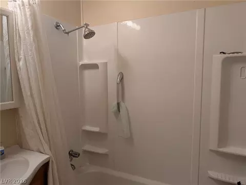 Bath - 107 Rowan Dr, Caliente, NV 89008 photo 1 of 2
