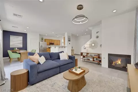 10454 Bay Ginger Ln, Las Vegas, NV 89135