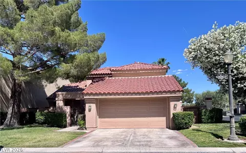 7536 Spanish Bay Dr, Las Vegas, NV 89113