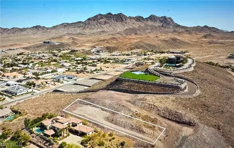Peach Bluff Court, Henderson, NV 89002