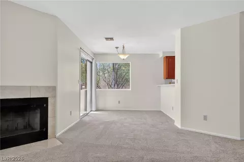 Living - 2241 Highpointe Dr #101, Laughlin, NV 89029 photo 4 of 6
