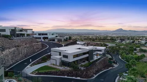1456 Solitude Ridge Dr, Henderson, NV 89012