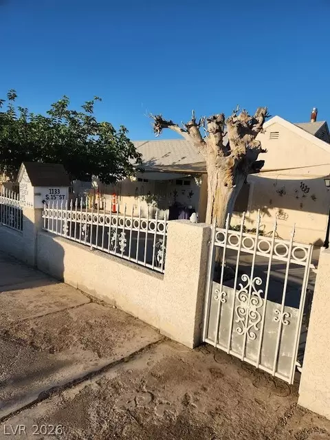 1133 S 15th St, Las Vegas, NV 89104