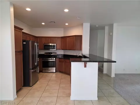 924 Maple Pines Ave, North Las Vegas, NV 89081