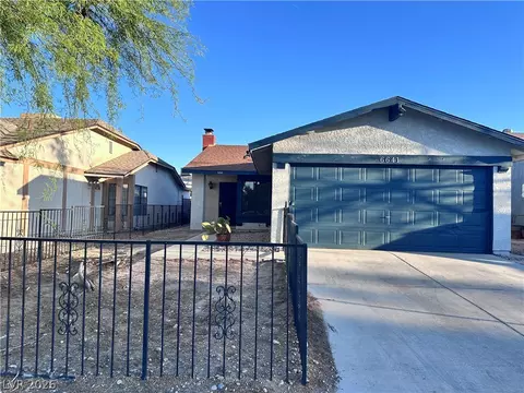 6641 Fredonia Dr, Las Vegas, NV 89108