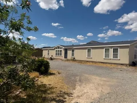 2800 Mcmurray Dr, Pahrump, NV 89060