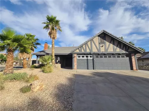 319 Esquina Dr, Henderson, NV 89014