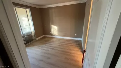 210 E Flamingo Rd #112, Las Vegas, NV 89169