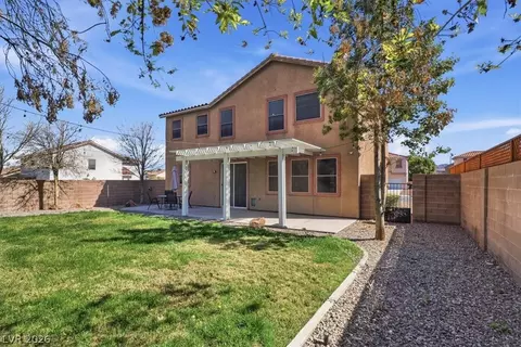 749 Beach Park St, Henderson, NV 89015