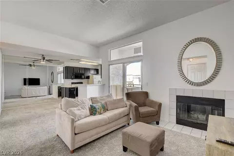 3150 Soft Breezes Dr #2040, Las Vegas, NV 89128