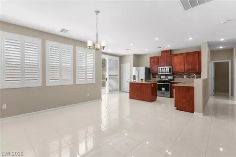 319 Fox Lake Ave, Las Vegas, NV 89148