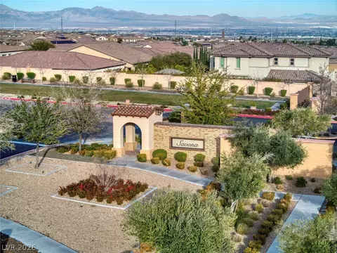 313 Castellari Dr, Las Vegas, NV 89138