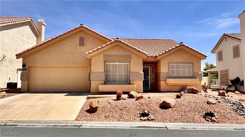 5032 Forest Oaks Dr, Las Vegas, NV 89149
