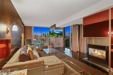 4381 W Flamingo Rd #822, Las Vegas, NV 89103