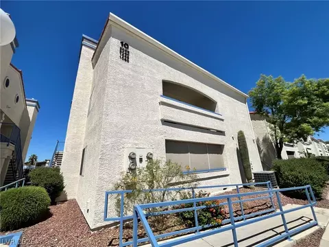 2725 S Nellis Blvd #2060, Las Vegas, NV 89121