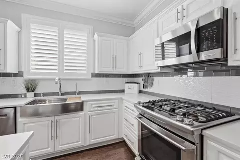 10650 Sand Mountain Ave, Las Vegas, NV 89166