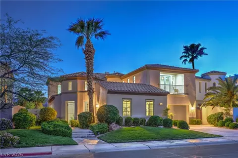 2571 Red Springs Dr, Las Vegas, NV 89135