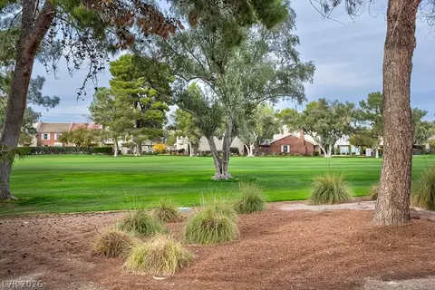 650 Oakmont Ave #2111, Las Vegas, NV 89109