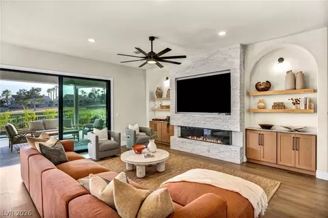 9917 Villa Ridge Dr, Las Vegas, NV 89134