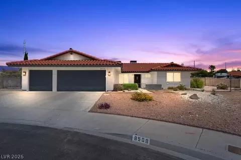 8508 Hearst Ct, Las Vegas, NV 89117