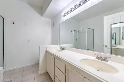 Bath - 2201 Ramsgate Dr #1017, Henderson, NV 89074 photo 1 of 3