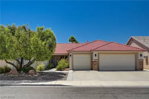 353 Evan Picone Dr, Henderson, NV 89014