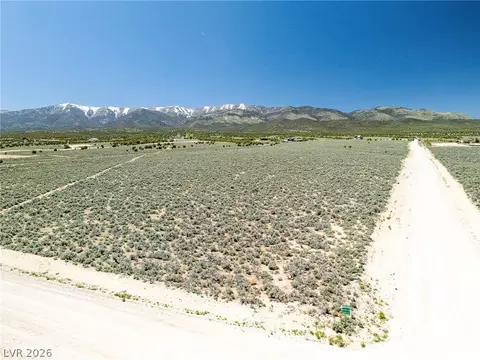 2853 E 75th East St, Ely, NV 89301