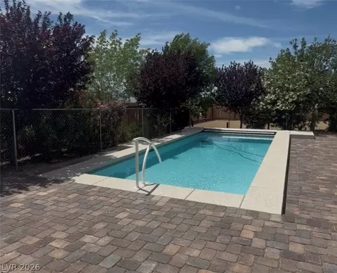 2440 S Zuni Ave, Pahrump, NV 89048