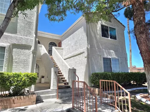 1800 Edmond St #145, Las Vegas, NV 89146