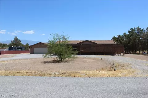 5801 Deanna St, Pahrump, NV 89048