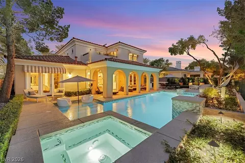 12047 Oakland Hills Dr, Las Vegas, NV 89141