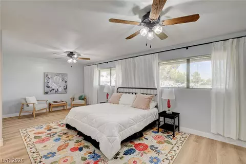 Bedroom - 3765 Berkeley St, Logandale, NV 89021 photo 3 of 10