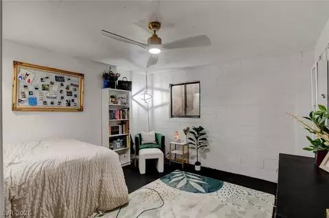 Bedroom - 3765 Berkeley St, Logandale, NV 89021 photo 7 of 10