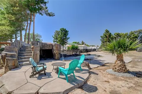 Exterior - 3765 Berkeley St, Logandale, NV 89021 photo 15 of 24