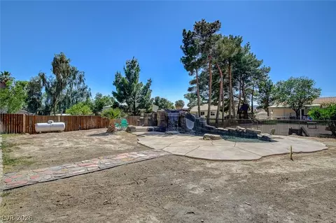 Exterior - 3765 Berkeley St, Logandale, NV 89021 photo 13 of 24