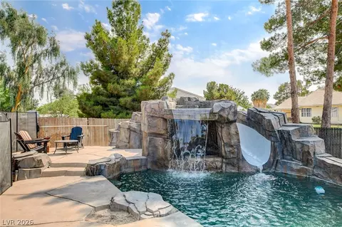 Exterior - 3765 Berkeley St, Logandale, NV 89021 photo 20 of 24
