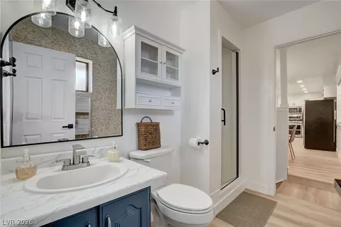 Bath - 3765 Berkeley St, Logandale, NV 89021 photo 4 of 5