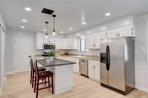 Kitchen - 3765 Berkeley St, Logandale, NV 89021 photo 2 of 5